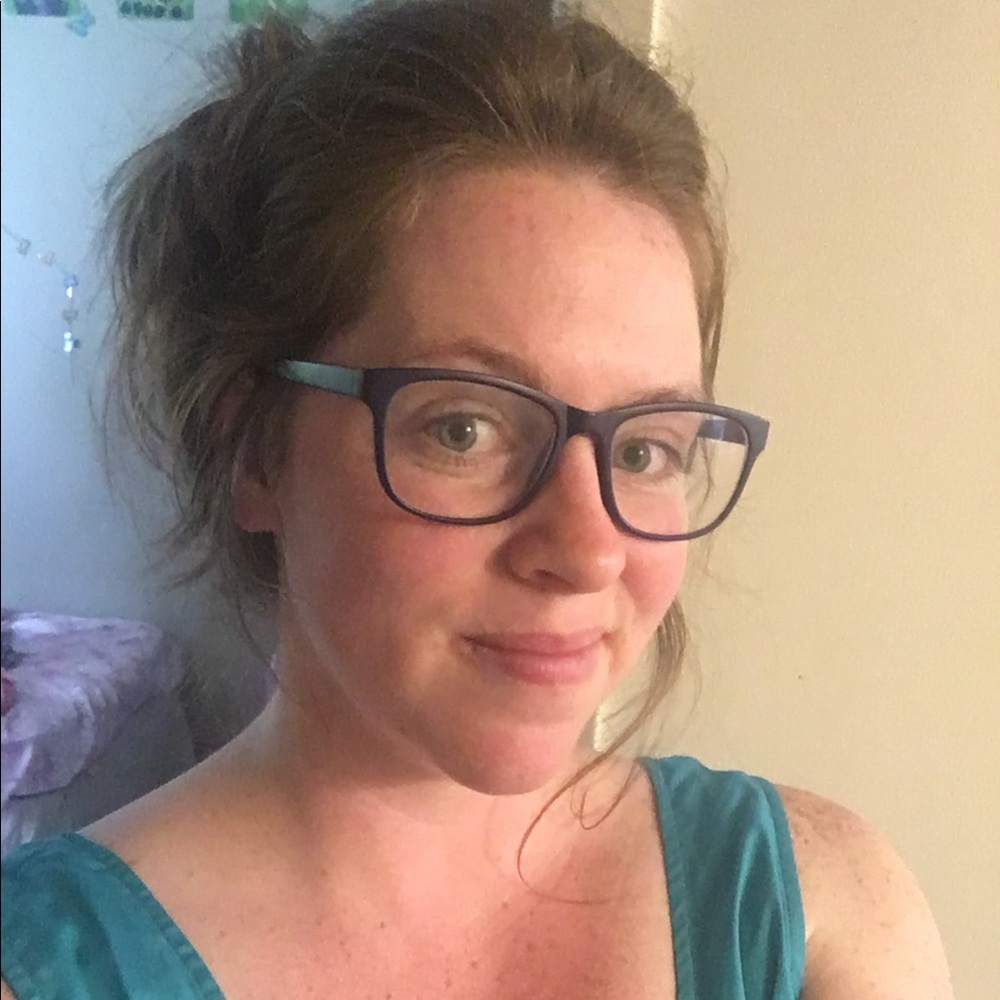Meet your Posher, Lynsey